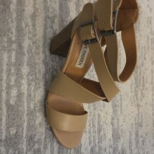 Steve Madden Beige Block Heel Sandals